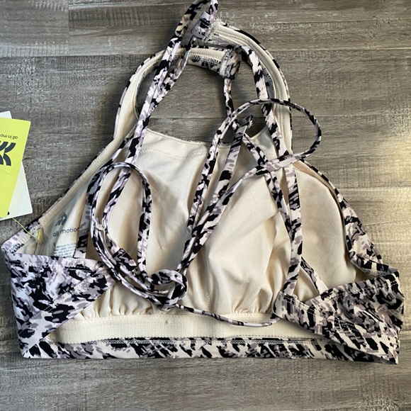 Women’s High Neck Strappy Back Bikini Top Animal Print by all in motion New - Picture 7 of 8